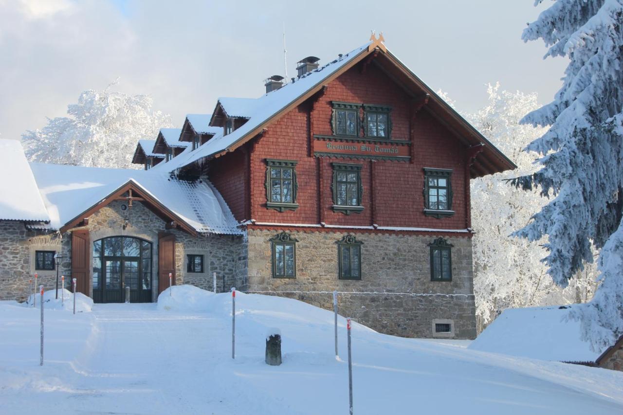 Hotel Svaty Tomas Предні-Витон Екстер'єр фото